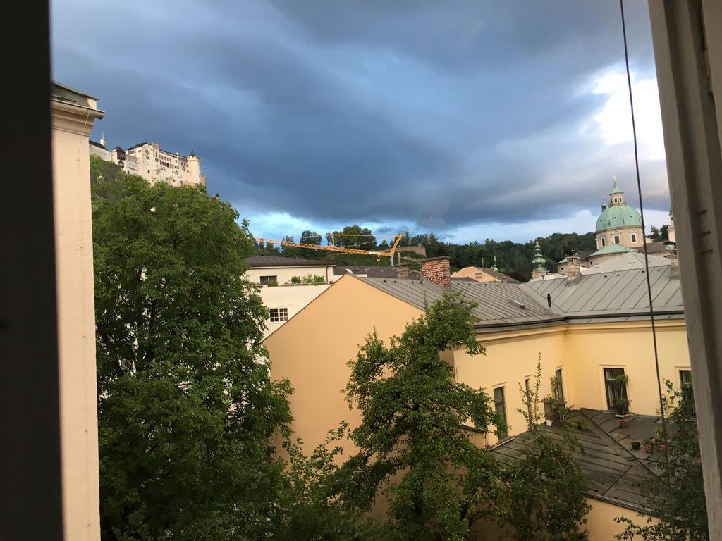 Sarah'S Altstadt Oase Σάλτσμπουργκ Εξωτερικό φωτογραφία