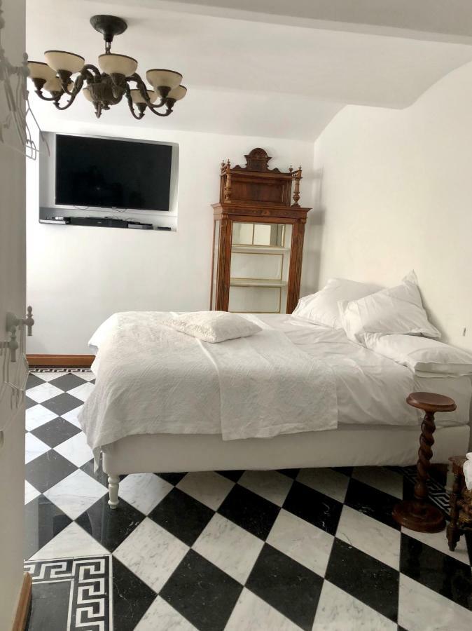 Sarah'S Altstadt Oase Σάλτσμπουργκ Εξωτερικό φωτογραφία